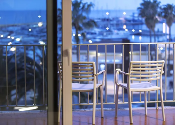 Monica Mar Apartments Cambrils